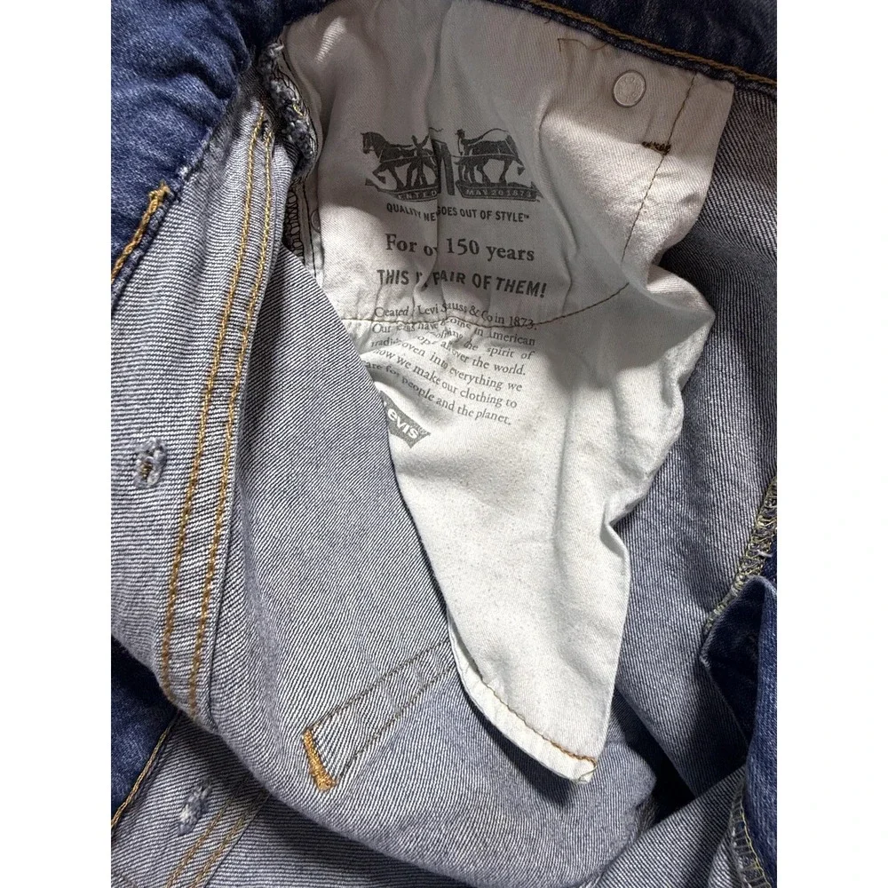 Levis levis 505